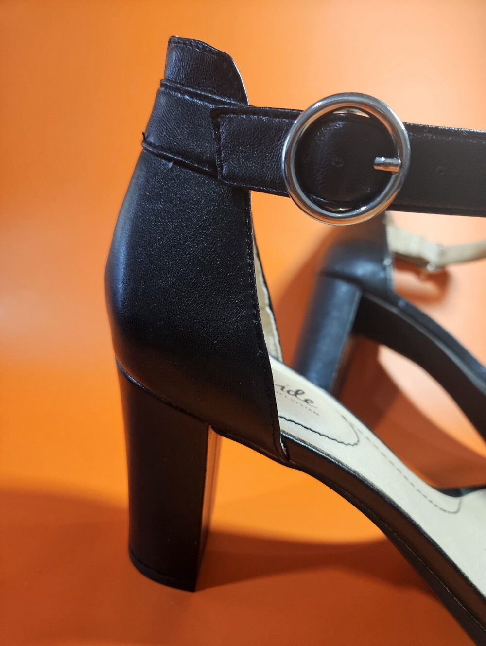 Lifestride Averly Black Block Heeled Sandal. NWOT. size 11 Womens (Bin20) - Picture 7 of 8